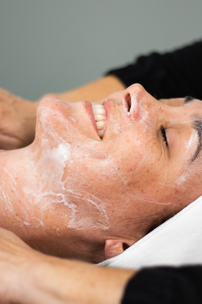 Day Spa in Long Beach, CA | Massage, Facials, Nail Salon